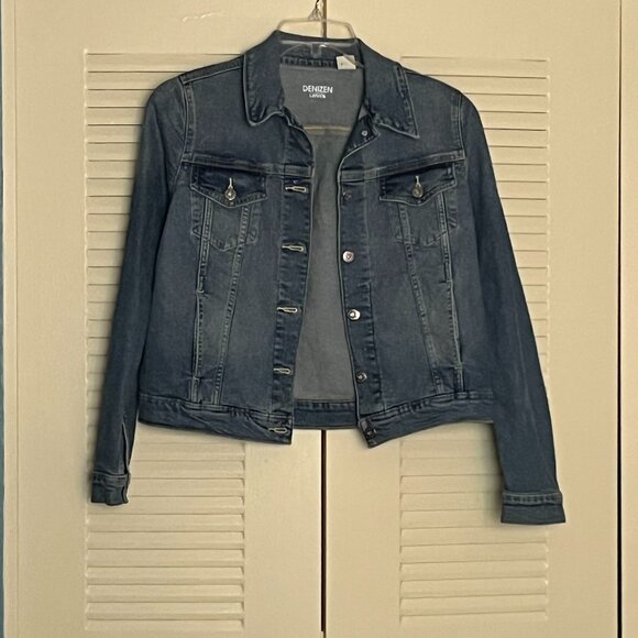 Levi Strauss Jackets & Blazers - ‘Denizen’ Levis Distressed Short Blue Denim Jacket